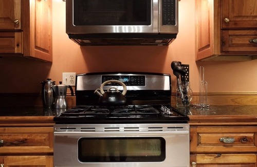 Dubois Ski Chalet | Mountain Chalet Retreat at Wyoming Parks Intersection - Dubois, WY