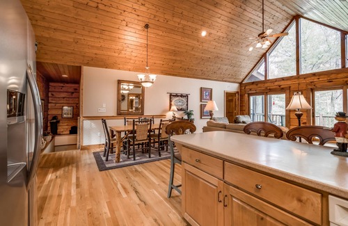 Sapphire Cabin | Mountain Club - Rustic Mountain Surroundings