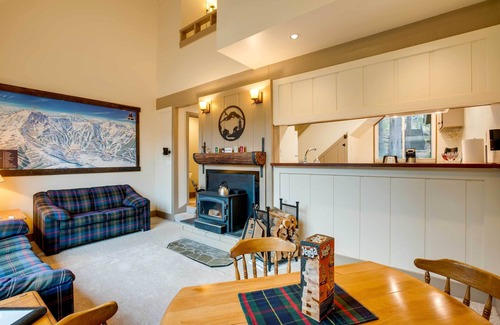Kirkwood Condo | Mountain Condo w/Fireplace in Kirkwood Ski Resort
