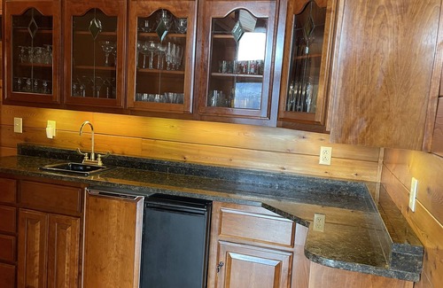 Andrews House | Mountain Dream Home with Breathtaking View, Swimming Pool and Hot Tub