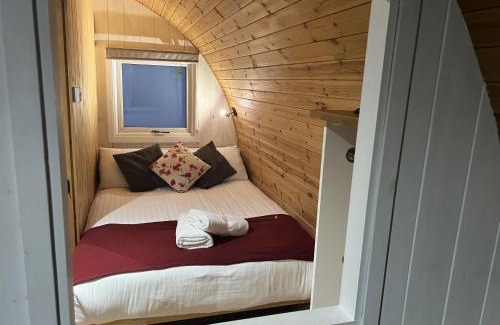 Marshbrook House | Mountain Edge Resort Mega pod 5 with Hot Tub