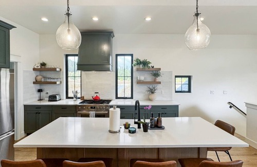 Tamarack House | Mountain Escape with Hot Tub & Loft Near Tamarack Resort