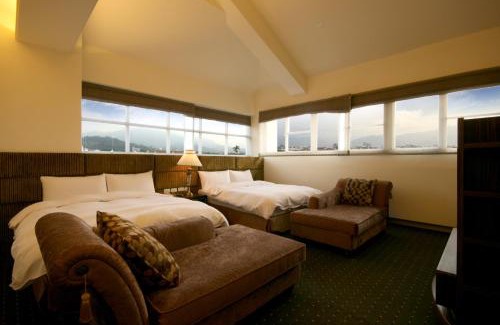 Jiji Hotel | Mountain Fish Water Hotel