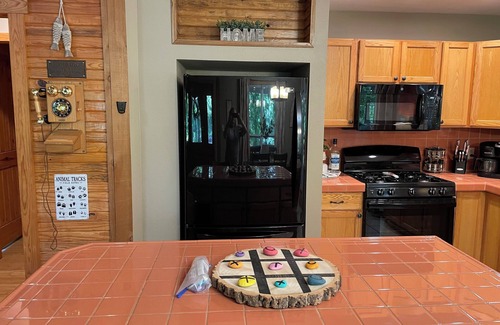 Hatfield Cabin | MOUNTAIN FORK RIVER HOUSE