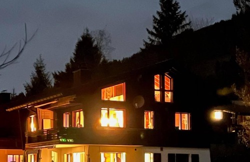 Soerenberg Apartment | Mountain holiday flat in Chalet Zirbeli