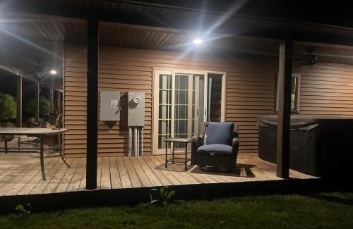 Franklin Springs Villa | Mountain Lodge Ask about our land !