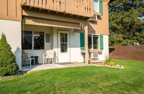 Downtown Leavenworth Condo | Mountain Lodge