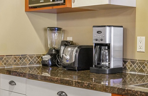 Canmore Condo | Mountain Luxury Resort