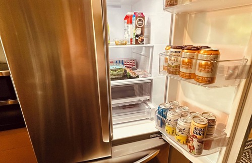 Frisco House | Mountain Modern Loft I Pet Friendly I Walk to Whole Foods I Skating Pond Access