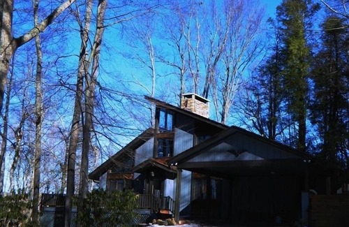 Grandfather House | Mountain Paradise inside Grandfather Golf and Country Club Resort