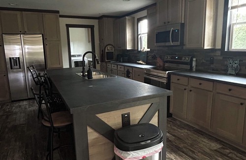 Bouvet Island House | Mountain Retreat Near Waterfalls & Hiking Trails – Your Clarkesville Getaway