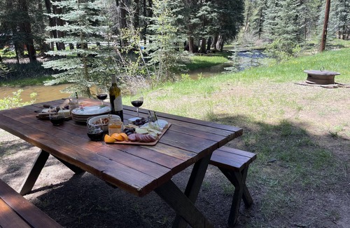 Bayfield Cabin | Mountain Retreat! Vintage Creekside Cabin.