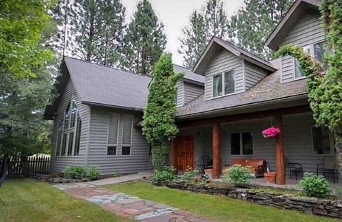 Bigfork House | Mountain Rustic Inn & Retreat Center