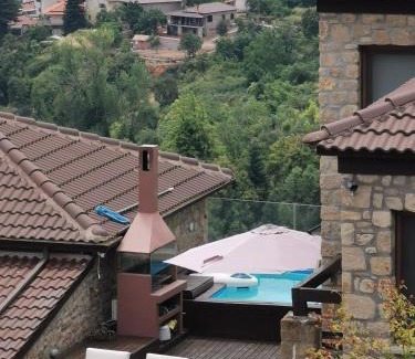 Synikia Mesi Trikalon Villa | Mountain stone villa, sea & mountain view at 1150m