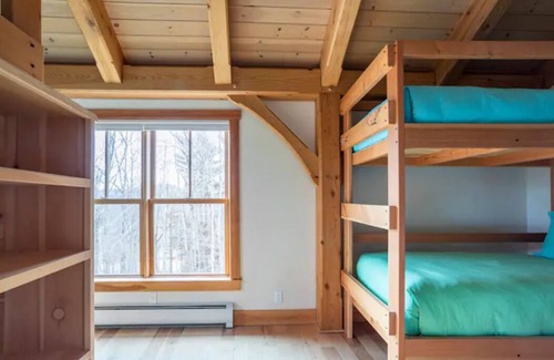 Warren House | Mountain View Family Vacation Home