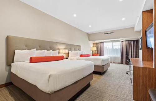 Sundre Hotel | Mountain View Inn & Suites