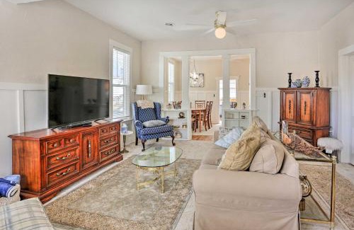 Deadwood House | Mountain-View Lead Home with Patio and Fire Pit!