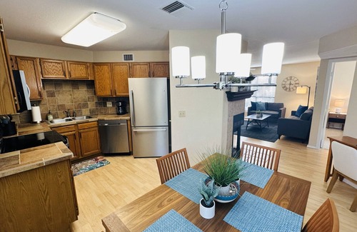 Tucson Condo | Mountain View, Resort Style Condo