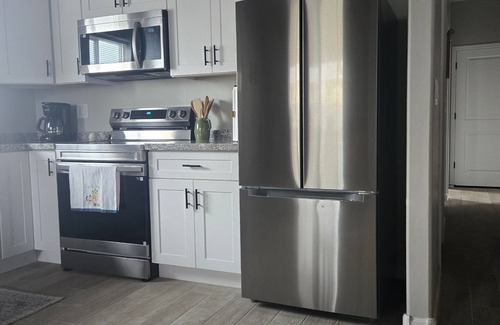 Catalina Madre House | Mountain View Retreat,haven for hiking, mountain biking and cycling enthusiasts.