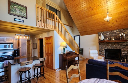 Murphy House | Mountain Views- Appalachian Mtns/Smokies. Waterfalls, trails, casino nearby!