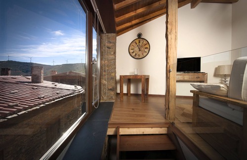 Gondramaz Cottage | Mountain Whisper - Resort - Mountain Sport