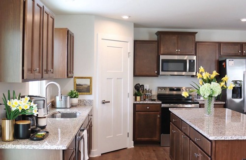 Cross Keys House | Mountain Whispers Harrisonburg-Close to JMU Shenandoah National Park Massanutten