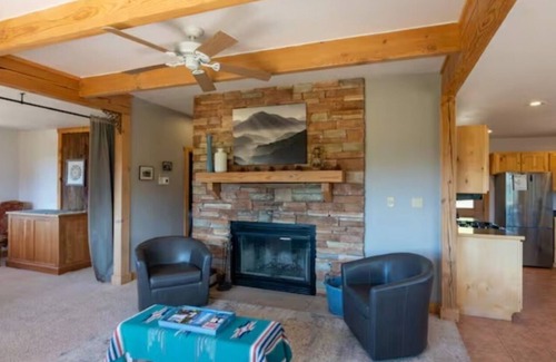 Mancos House | Mountainside Getaway in Mancos, CO