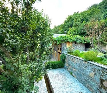 Miandam Villa | Mountvilla