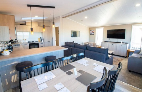 Camber RV Rental | MP515 - Camber Sands Holiday Park