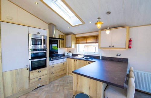 Camber RV Rental | MP778 - 2B Lodge - Parkdean - Camber Sands