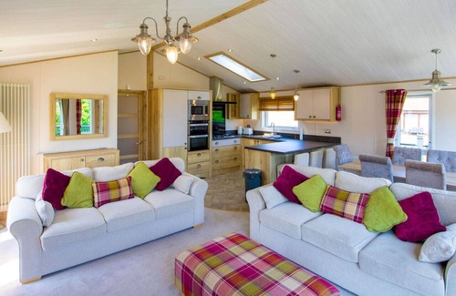 Camber RV Rental | MP778 - 2B Lodge - Parkdean - Camber Sands
