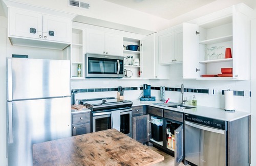 Sugar House Apartment | Mr. Hudson Jr. Entire rental unit in Salt Lake City, Utah, with King Bed!