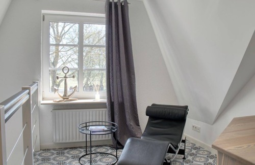 Garding Apartment | Mrs. Engels
