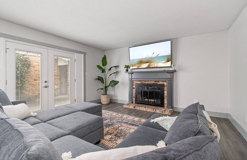 East Hill House | Ms. Pensacola! 15min drive to Pensacola Beach!