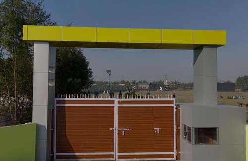 Ghaziabad Hotel | MST Farm And Resort