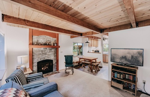 Maple Falls Cabin | Mt Baker Lodging - Cabin 67 - Private 2-story Cabin With a Private hot tub