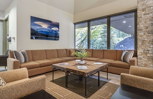 Welches Hotel | Mt Hood Oregon Resort, BW Premier Collection