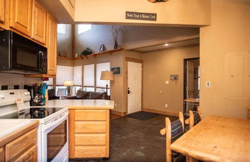 Salida Ski Chalet | Mt. Oxford Chalet at Creekside chalets