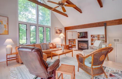 Nellysford House | Mtn and Lake Views Serene Wintergreen Resort Escape