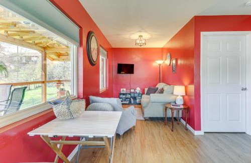 Eureka Apartment | Mtn-View Eureka Apartment Walk to Eateries!