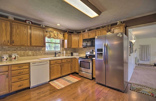 Seymour House | Mtn View: Smokies 'JuJu's House' w/Screened Porch