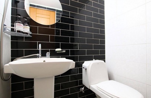 Seolcheon-myeon House | Muju Full House Pension