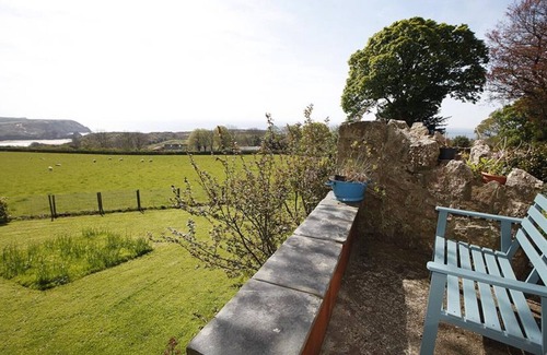 Crynant House | Mulberry Hill Cottage