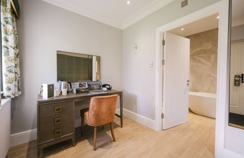 Ongar House | Mulberry House