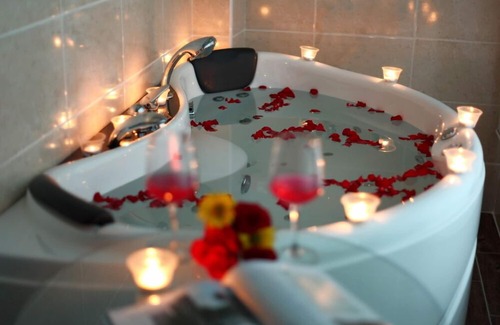 Irun-myeon House | Mulbit Hanul