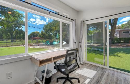 East Colorado Springs House | Mulligan Magic - Golf Hot Tub Fire Pit Scenic View