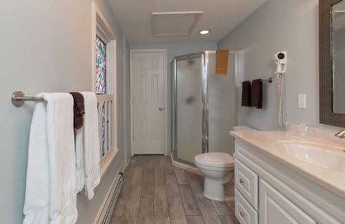 Jonesville Bed & Breakfast | Munro House B And B