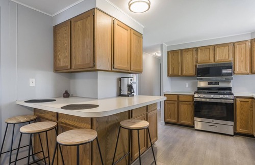 Levering House | Munro Lake House Central Location to Northern Michigan's Favorite Activities!