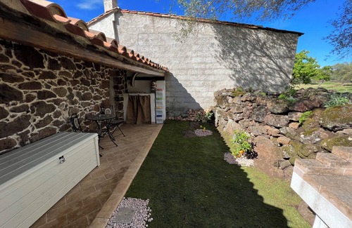 Paulilatino House | Muristene Sacred Well of Santa Cristina