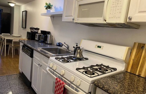 Tudor City Apartment | Murray Hill - Hard to come by